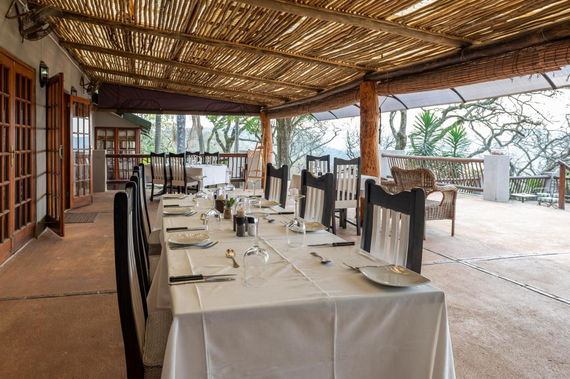 Chestnut Country Lodge Хейзивю Екстериор снимка