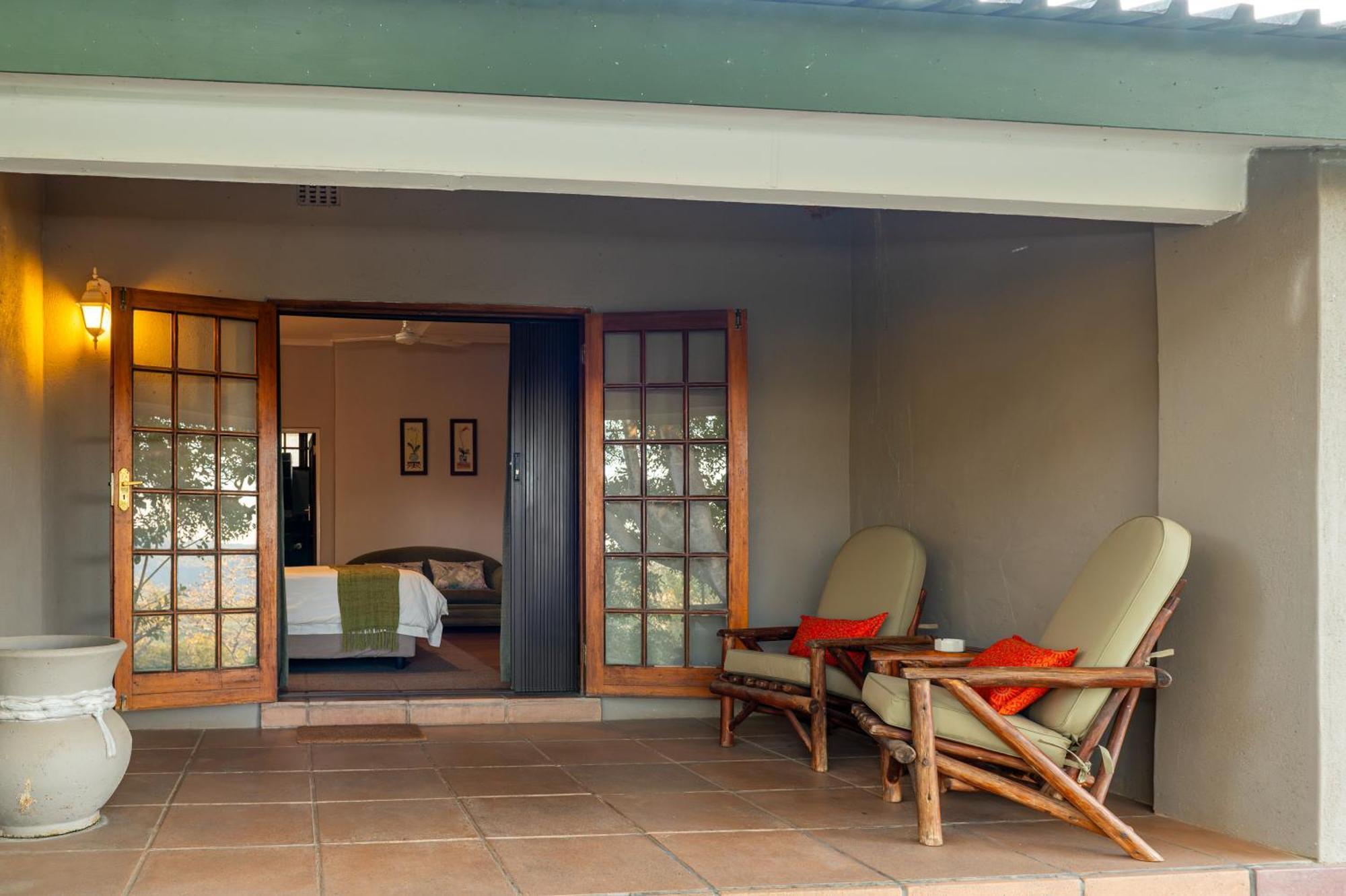 Chestnut Country Lodge Хейзивю Екстериор снимка