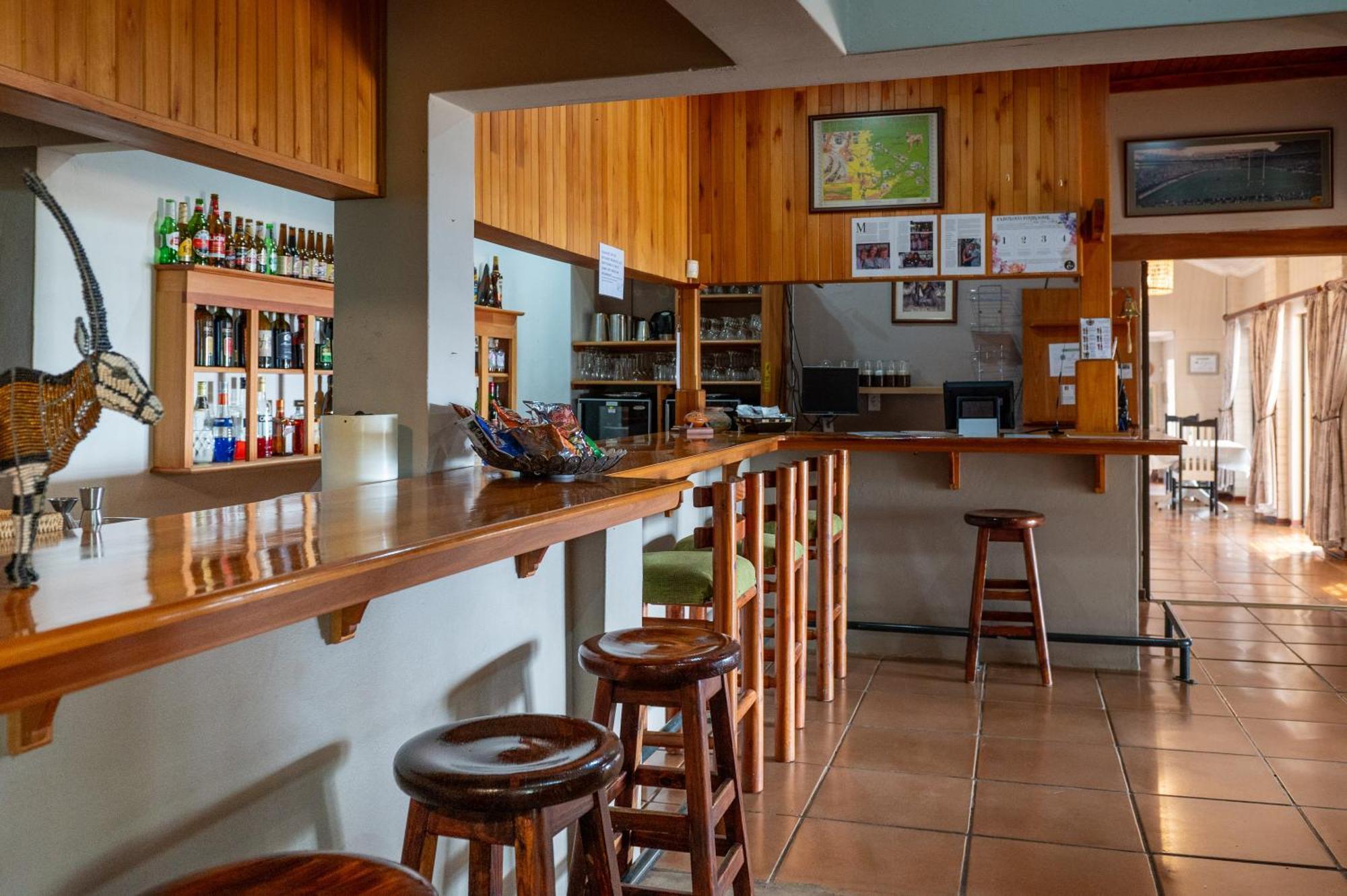 Chestnut Country Lodge Хейзивю Екстериор снимка